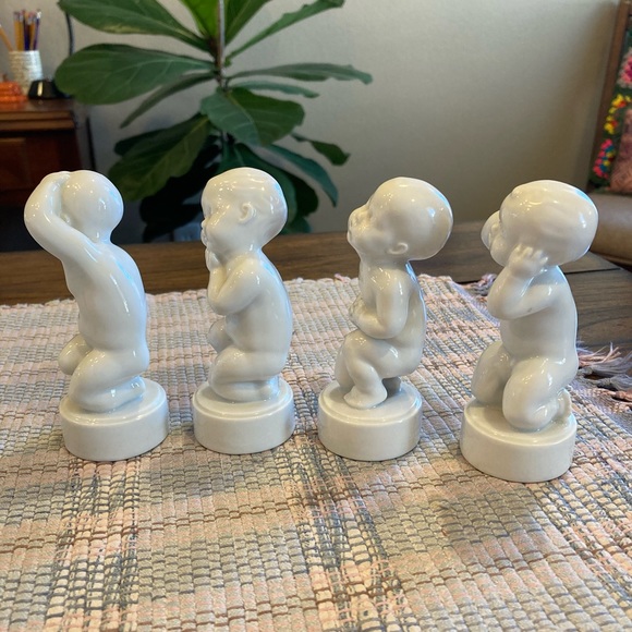 VINTAGE B & G BING & GRONDAHL 4 BABY FIGURINES "ACHES" 2206, 2207, 2208, 2209 - Picture 2 of 9